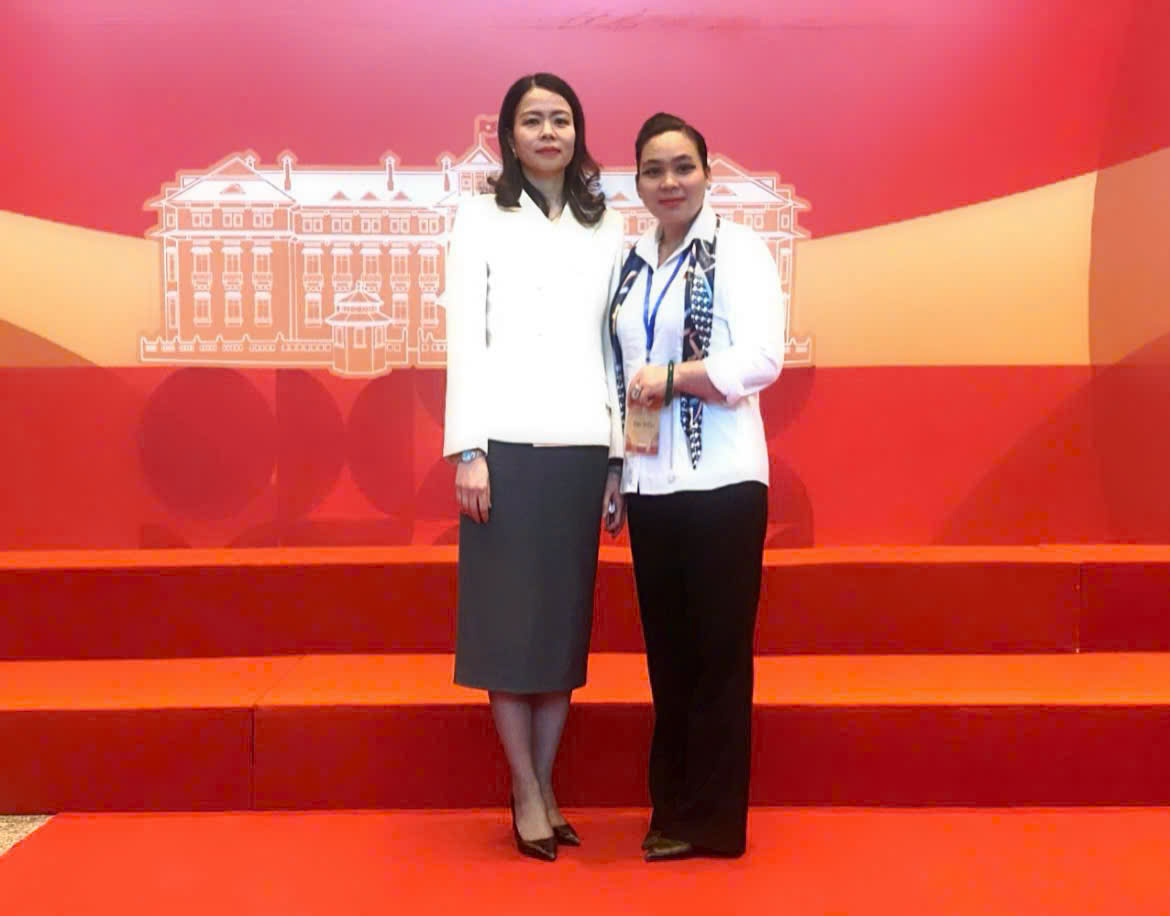 Bà Nguyễn Minh Hằng